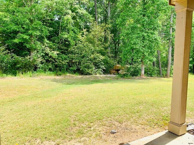 Building Photo - 7946 White Oak Loop