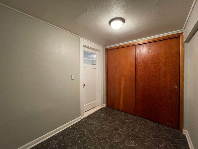 Foto del edificio - Cozy Three Bedroom in the Heart of Minot