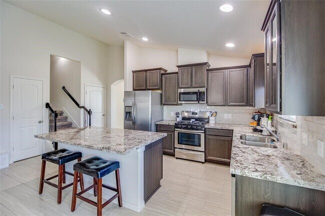 Foto del edificio - 6230 Mason Wy