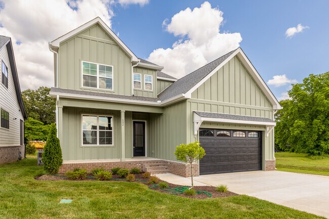 Foto del edificio - 592 River Watch Way