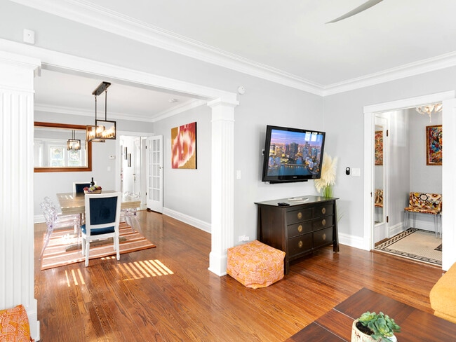 Building Photo - 1926 Wisconsin Ave