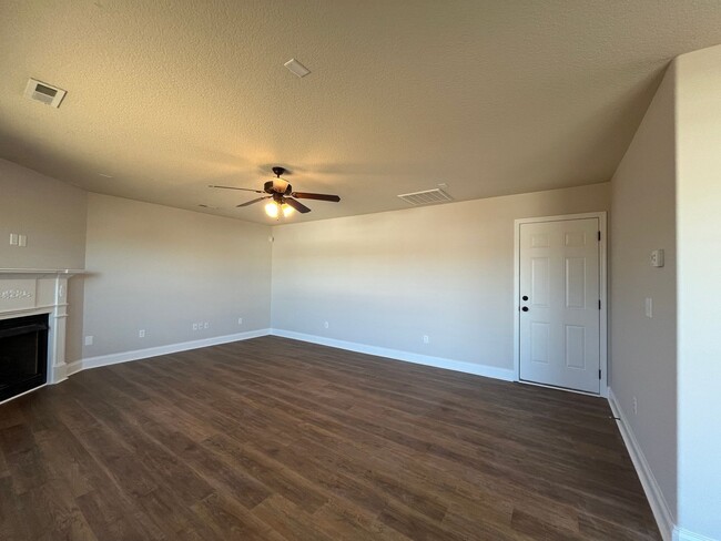 Building Photo - 116 Damascus Dr