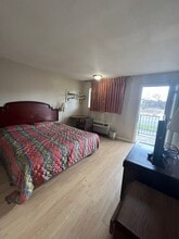 Building Photo - 1902 Dickerson Pike