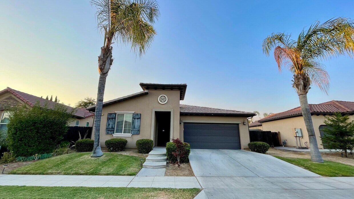 Foto principal - 5927 E Burns Ave