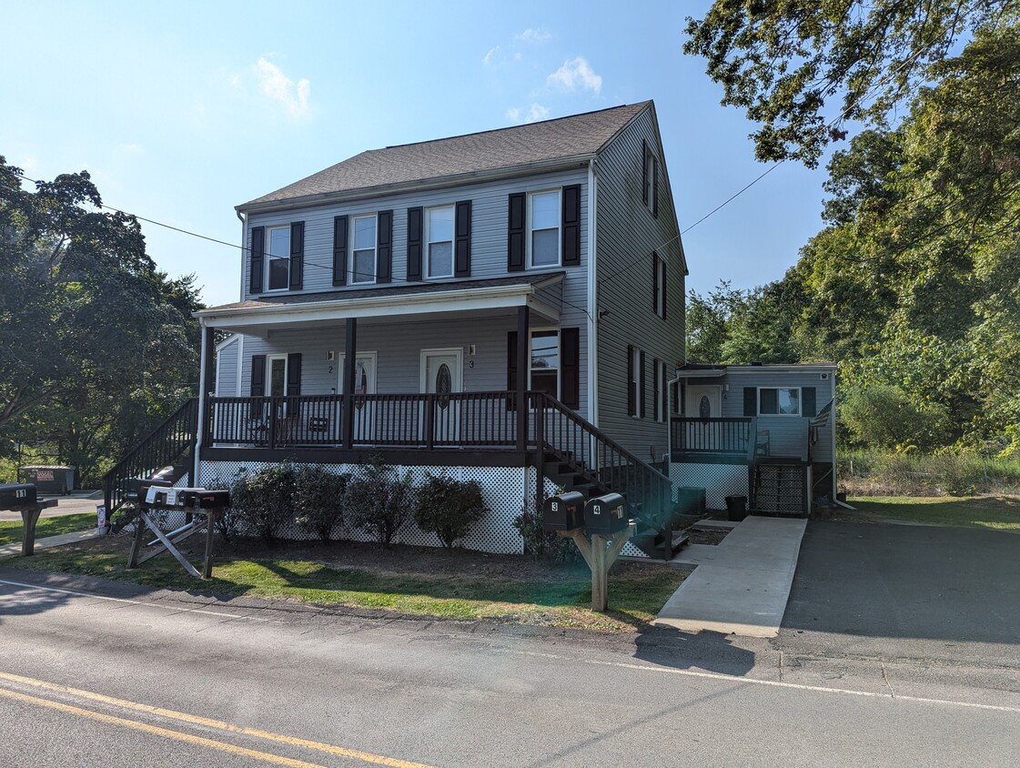 Exterior - 11 McIntyre Rd
