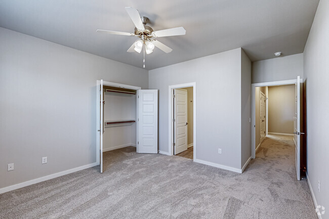 2BR, 2.5BA - The Maple - 1,341SF - Hillcrest Village