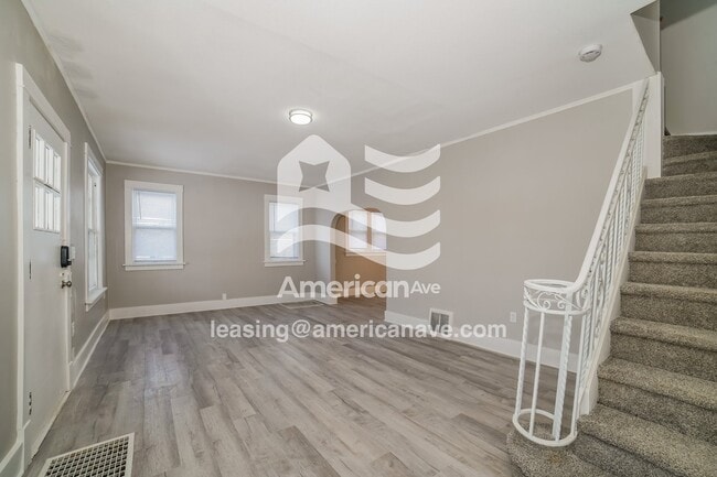 Building Photo - 1946 N Sheridan Rd