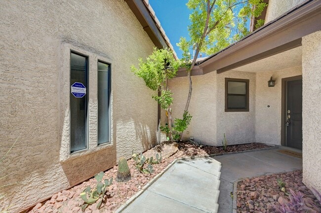 Foto del edificio - 538 Lambeth Ct