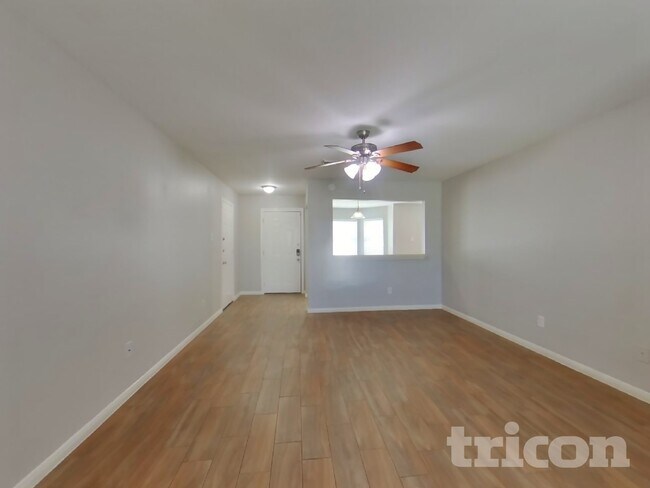 Building Photo - 5029 Hauna Ln
