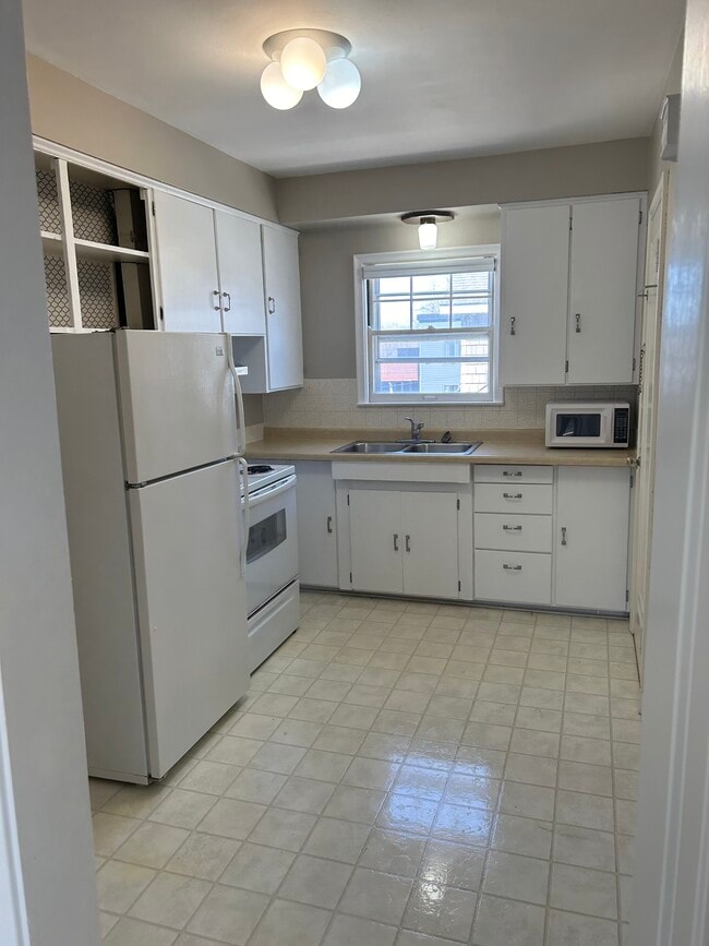 Foto del edificio - 1123 2nd St NW