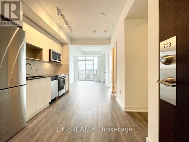Photo du bâtiment - 630-630 Greenwood Ave