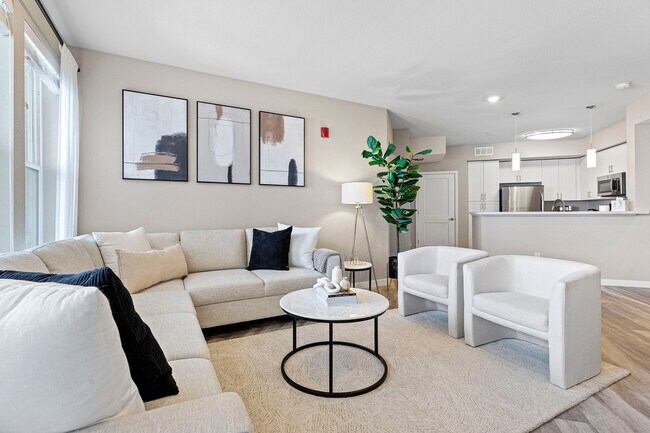 Foto del edificio - 375 Harbour Cove Dr