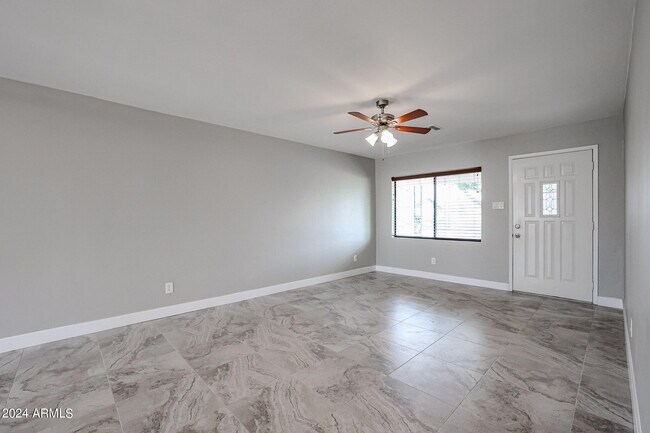 Foto del edificio - 2427 W Citrus Way