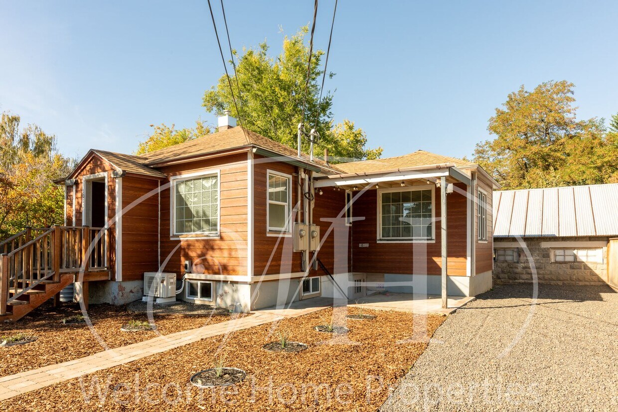 Foto principal - 1011 Waverly St