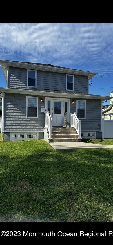 Primary Photo - 7 Elmwood Ave