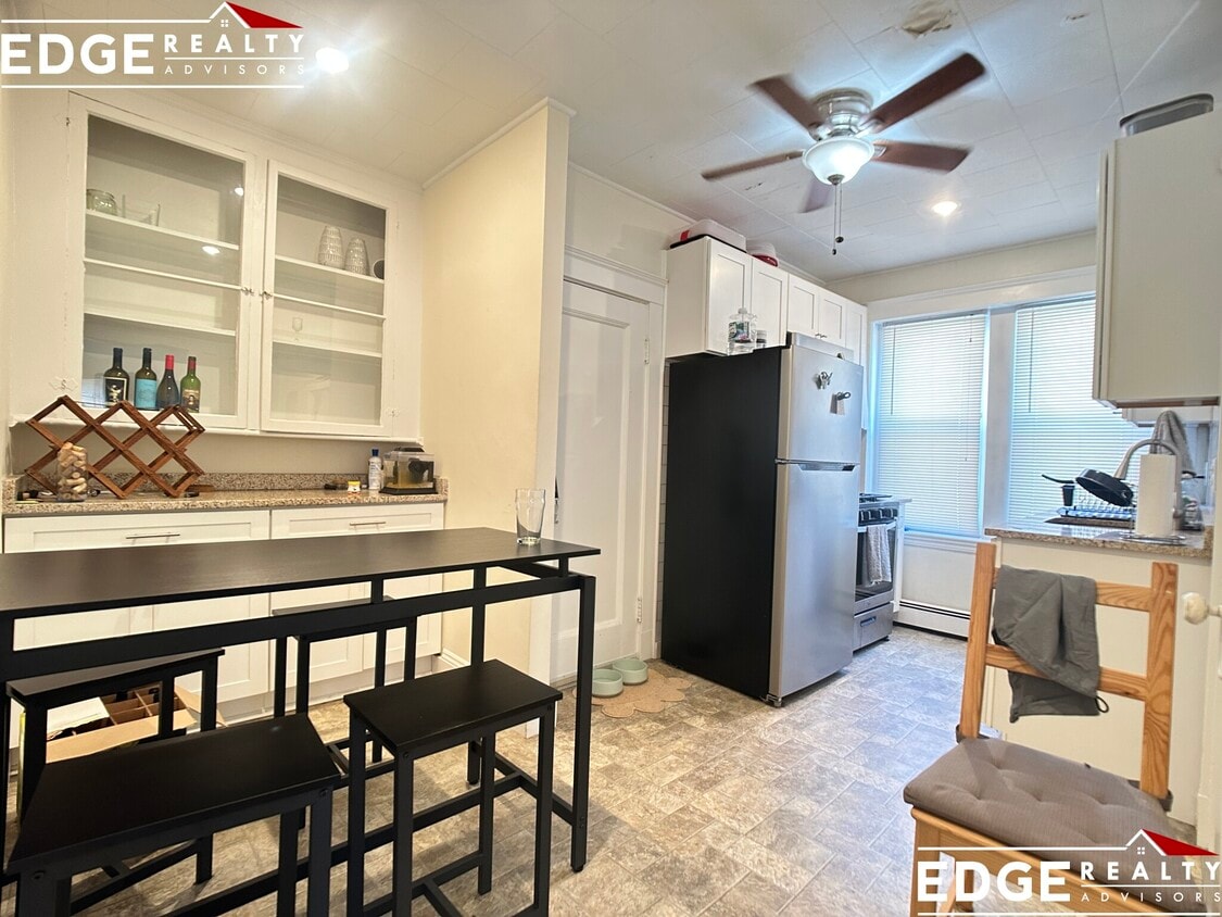 Photo - 24 Wallingford Rd. Unit 3