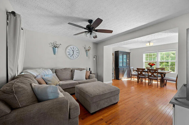 Building Photo - 2700 Dorado Ct