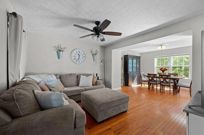 Foto del edificio - 2700 Dorado Ct