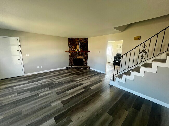 Foto del edificio - 9652 Johnson St