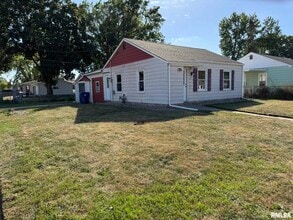 Building Photo - 3803 Pearl Ave