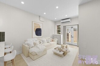 Building Photo - 63 Suydam St