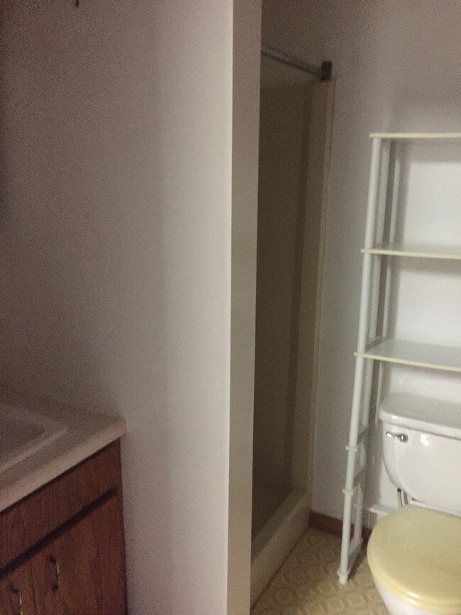 Foto del edificio - 156 W 3rd St