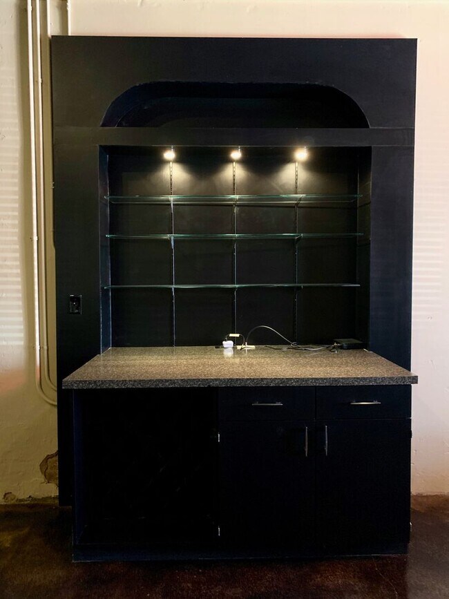 Foto del edificio - 110 W Huntington Ave