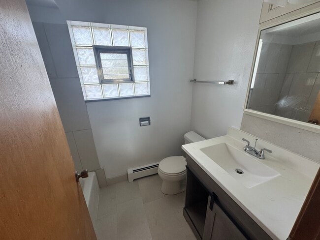 Building Photo - 5943 W 63rd St