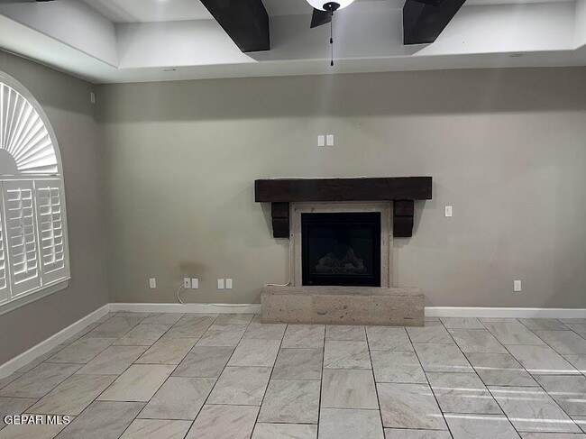 Building Photo - 2820 San Gabriel Dr