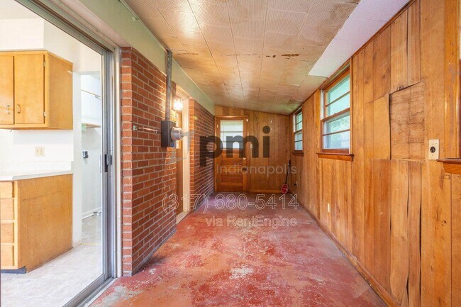 Foto del edificio - 116 E 19th St