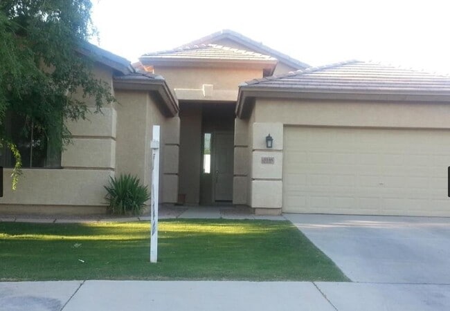 Building Photo - 3146 E Kingbird Pl