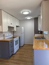 Building Photo - 1505 Blackoak Dr