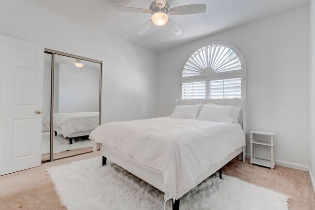 Foto del edificio - 3238 Brookfield Dr