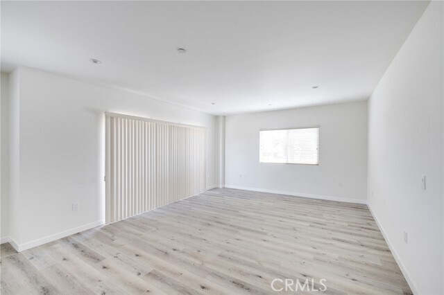 Foto del edificio - 14526 Hartland St