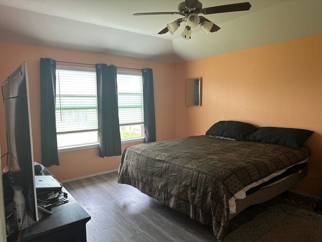 Foto del edificio - 4434 Navelli Way