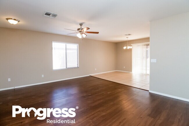 Building Photo - 1627 E Alicia Dr
