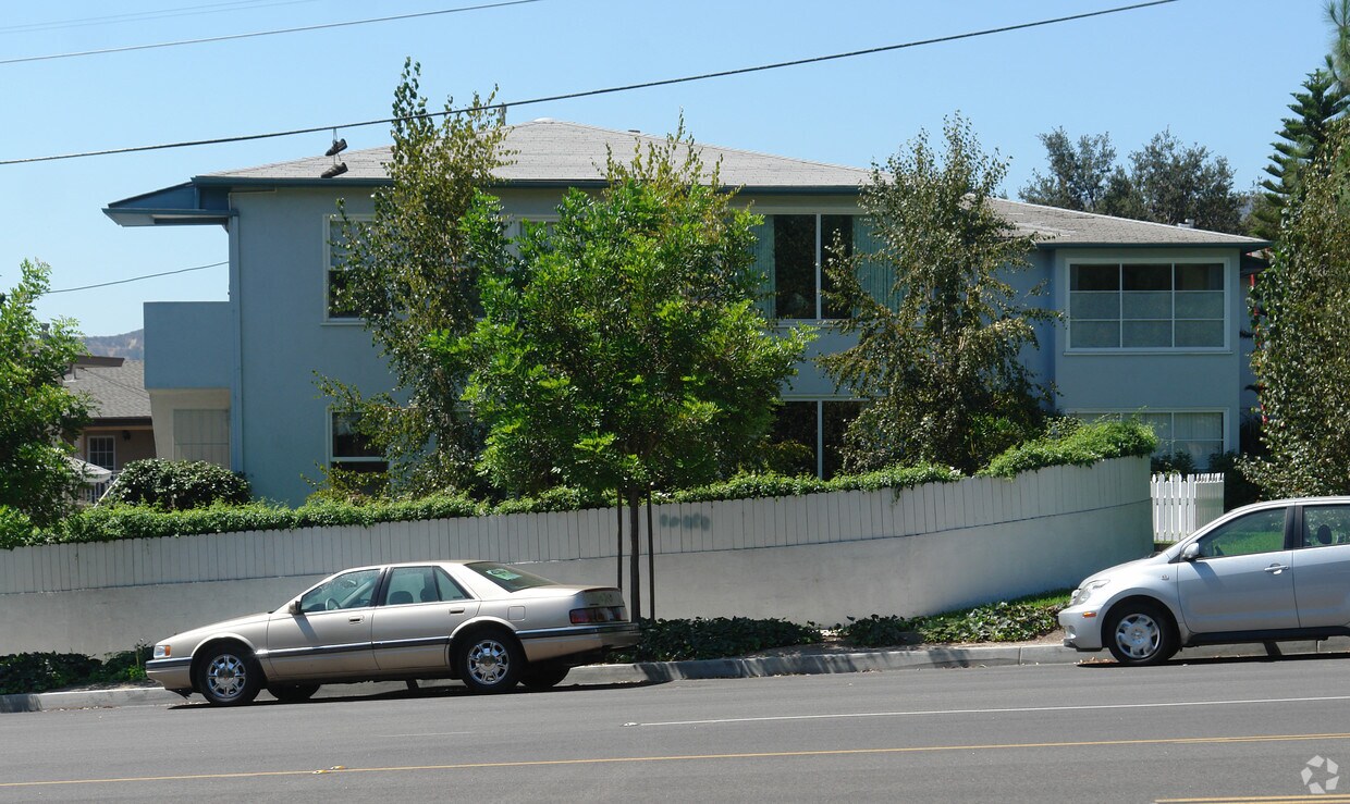 Foto del edificio - 2200 Mira Vista Ave