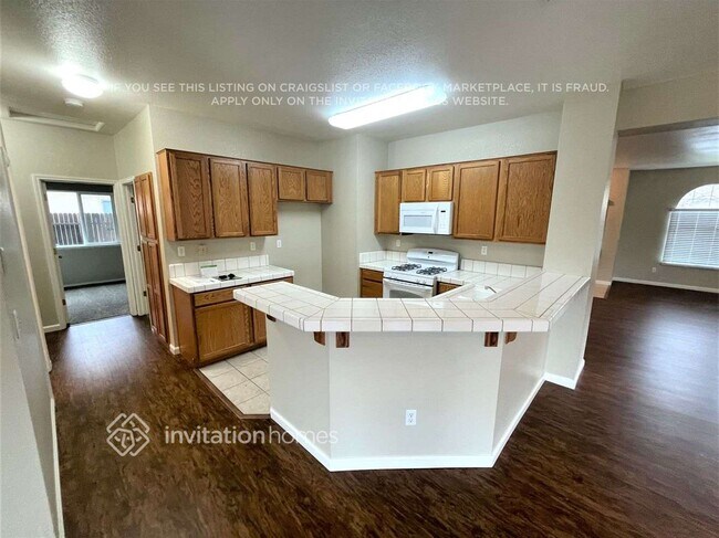 Foto del edificio - 7722 Manorside Dr