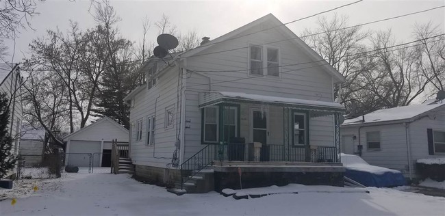 Building Photo - 1405 Lincoln Ave