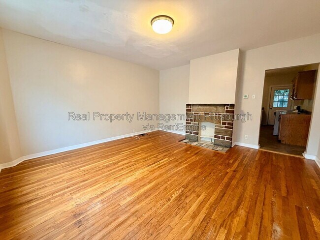 Foto del edificio - 207 Edmond St
