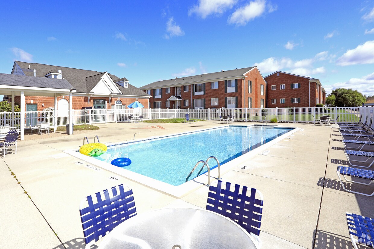 Kingsley Apartments Sterling Heights, MI