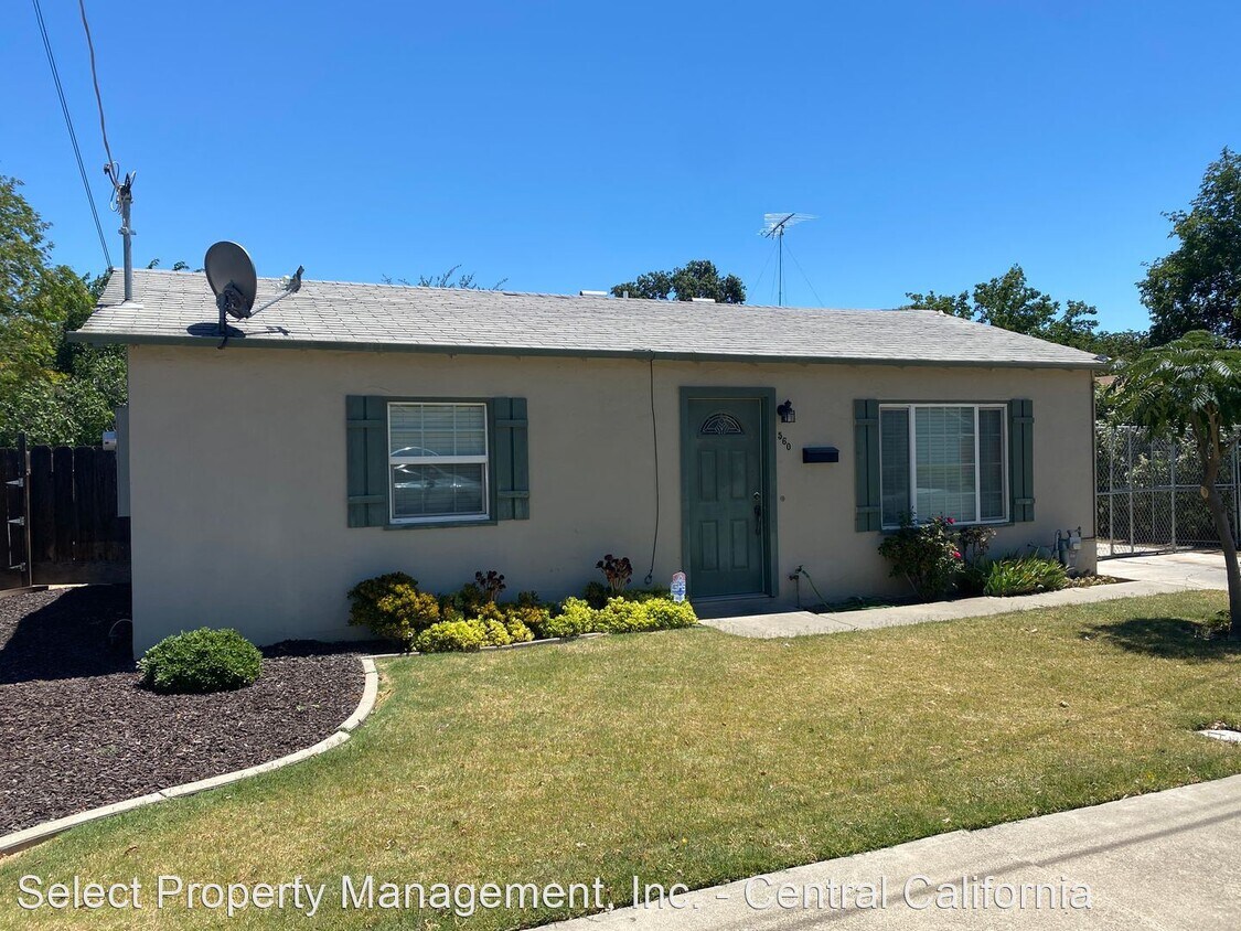 Primary Photo - 2 br, 1 bath House - 560 Elm Avenue