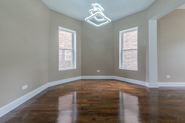 Foto del edificio - 35 N Mayfield Ave