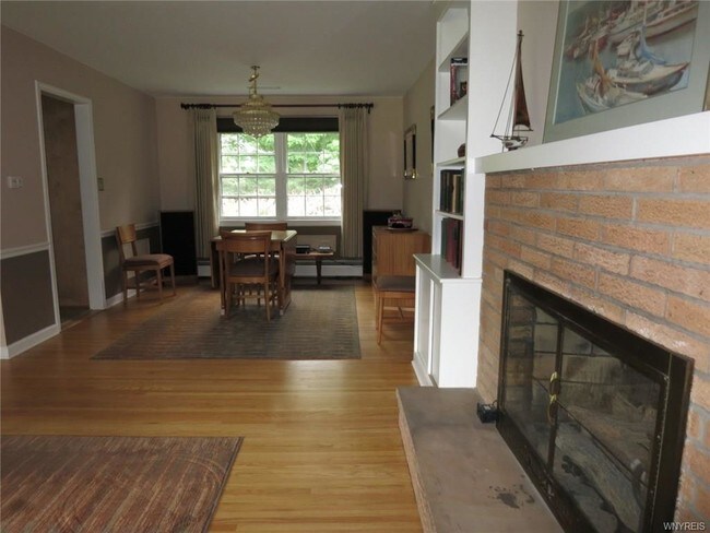 Foto del edificio - 5720 E River Rd