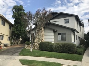 Building Photo - Parr, 10424-10425