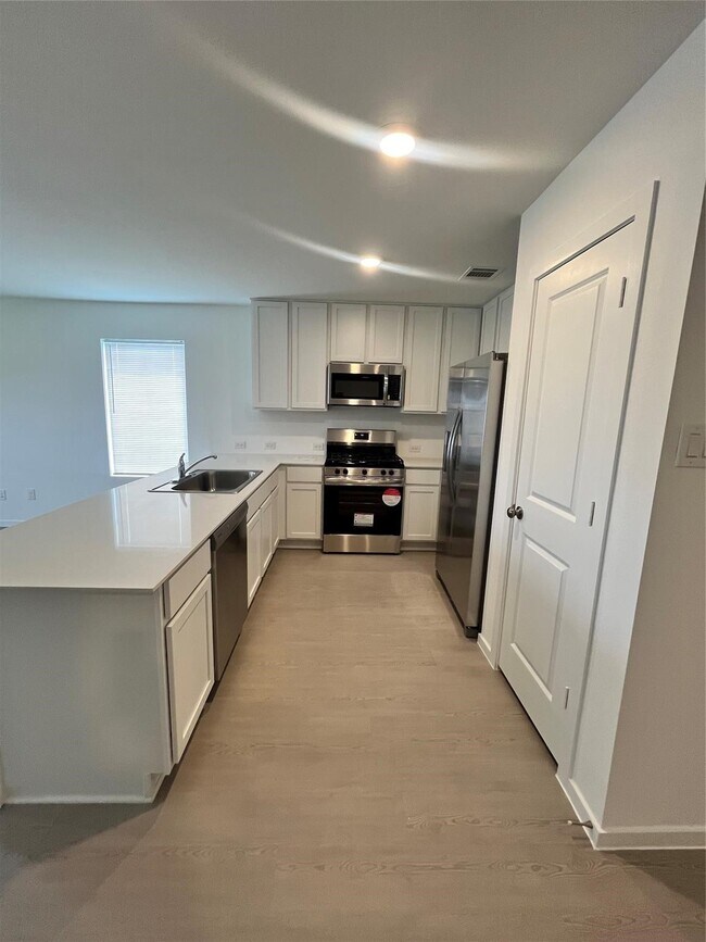 Foto del edificio - 25431 Birch Hl Dr