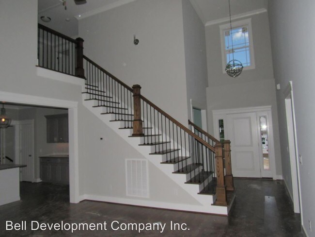 Building Photo - 8836 Springhouse Ct