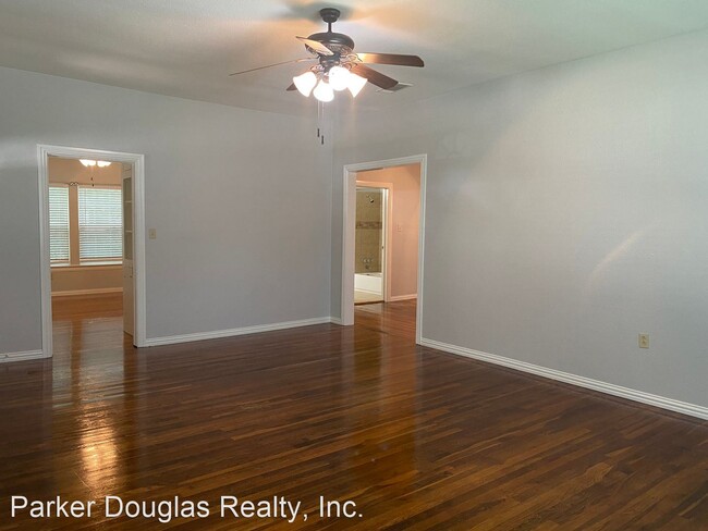 Building Photo - 2 br, 2 bath House - 604 S. Rusk