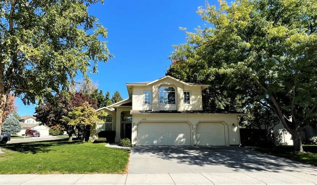 Building Photo - 378 S Winthrop Way