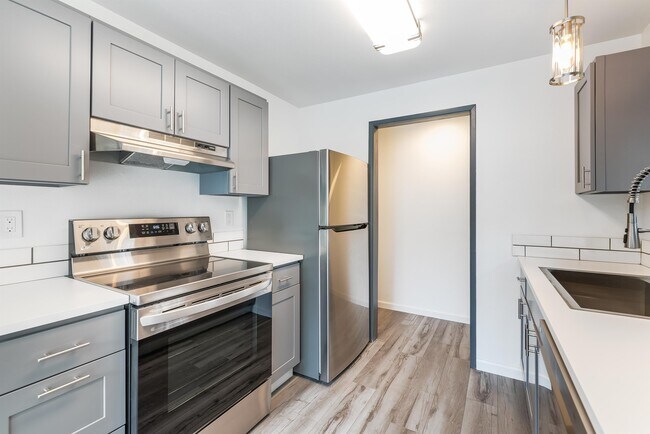 Photo - 2006 N Cambrian Ave House